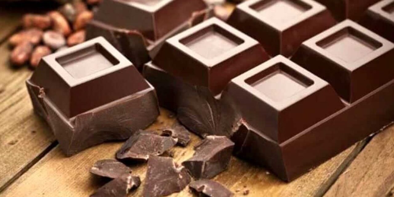 cioccolata, ecco come si dovrebbe mangiare